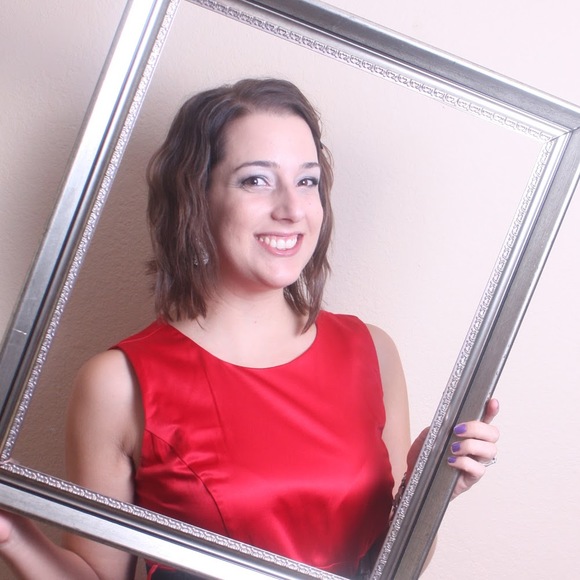 Meet your Posher, Ashley - Picture 1 of 1